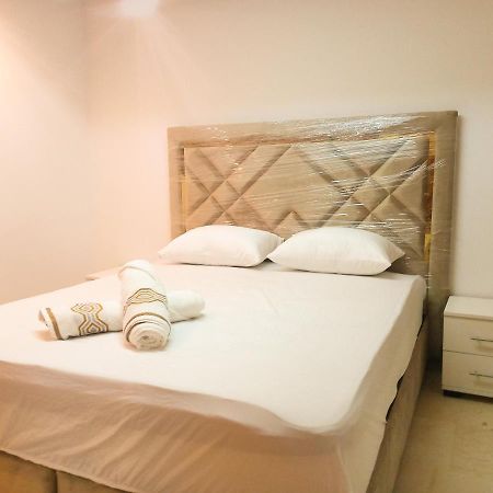 Amazing Appartement Au Centre Ville En Face Hilton - Gare Train 탕헤르 외부 사진