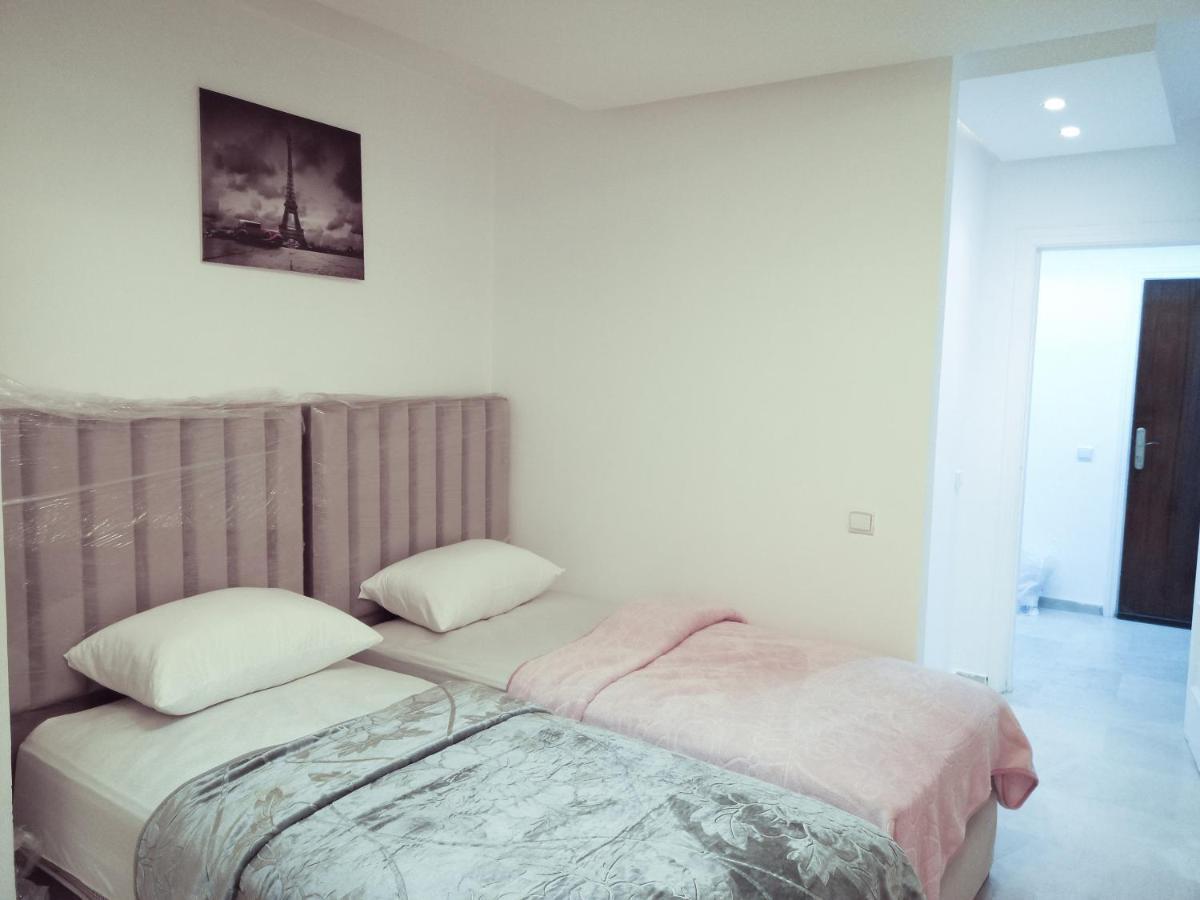 Amazing Appartement Au Centre Ville En Face Hilton - Gare Train 탕헤르 외부 사진