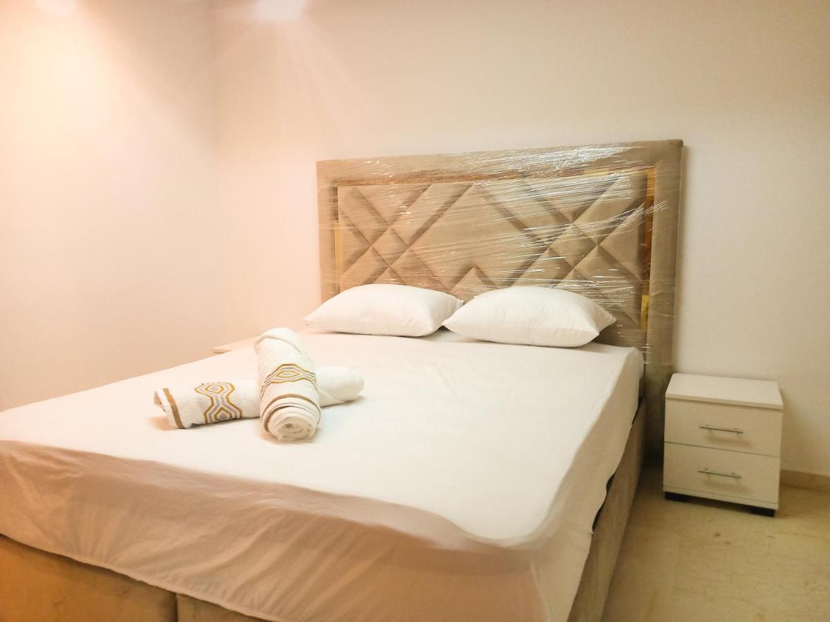 Amazing Appartement Au Centre Ville En Face Hilton - Gare Train 탕헤르 외부 사진